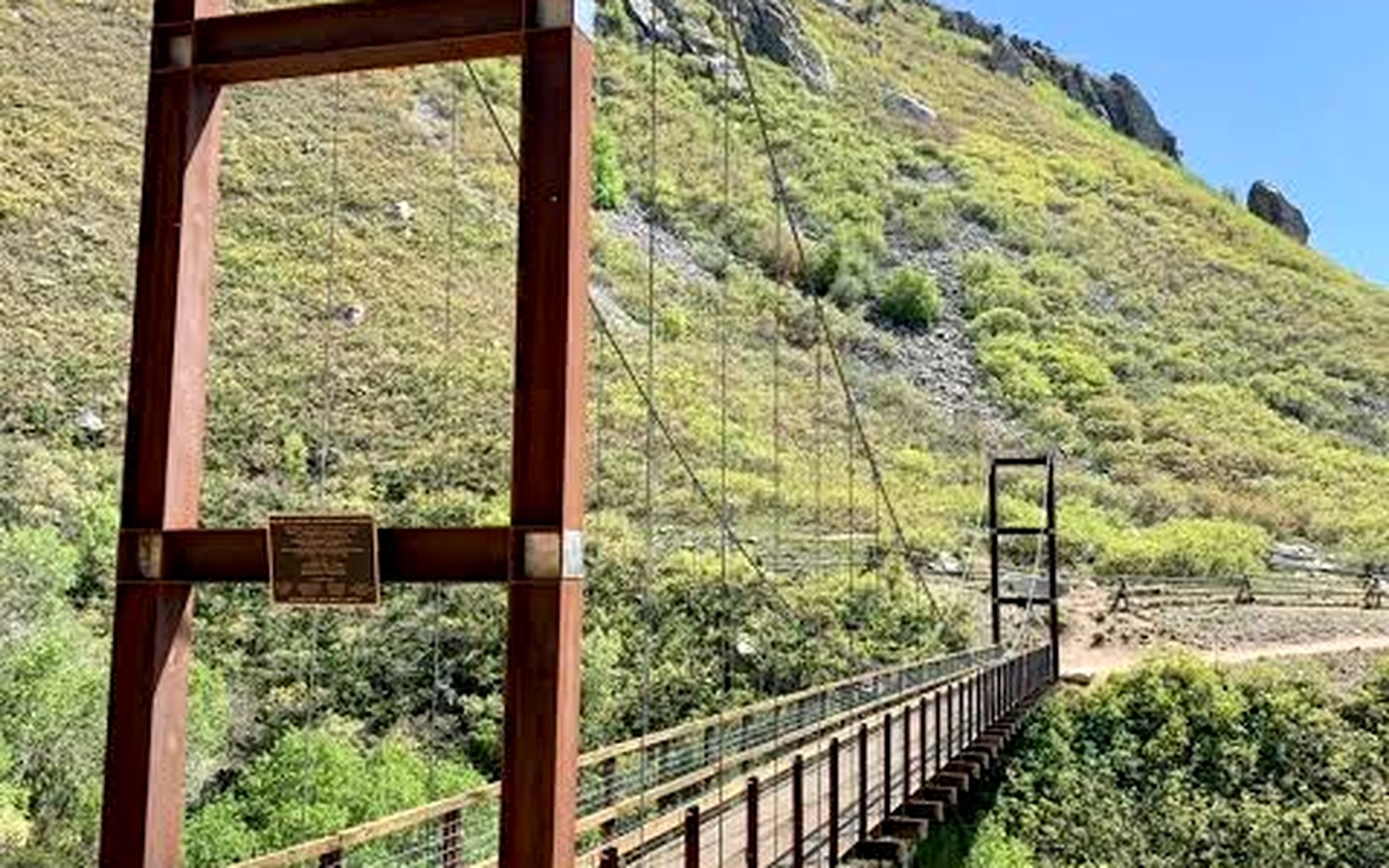 Bonneville Shoreline – Hidden Valley trail scenery